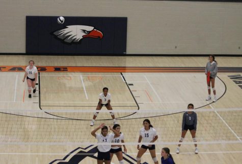 9th Grade Volleyball Drops Match to Central
